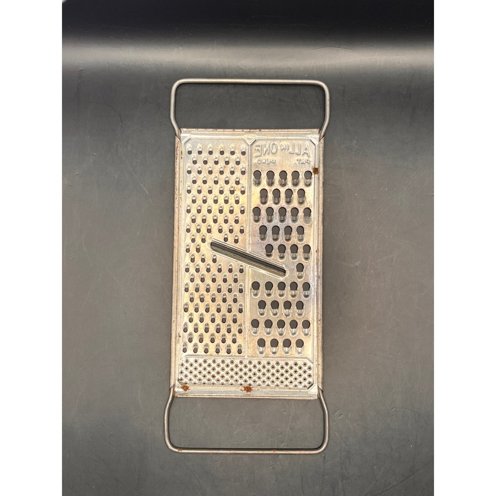 Vtg Metal All In One Food Grater Metal Kitchen Utensil Retro Pat Pend. Farmhouse